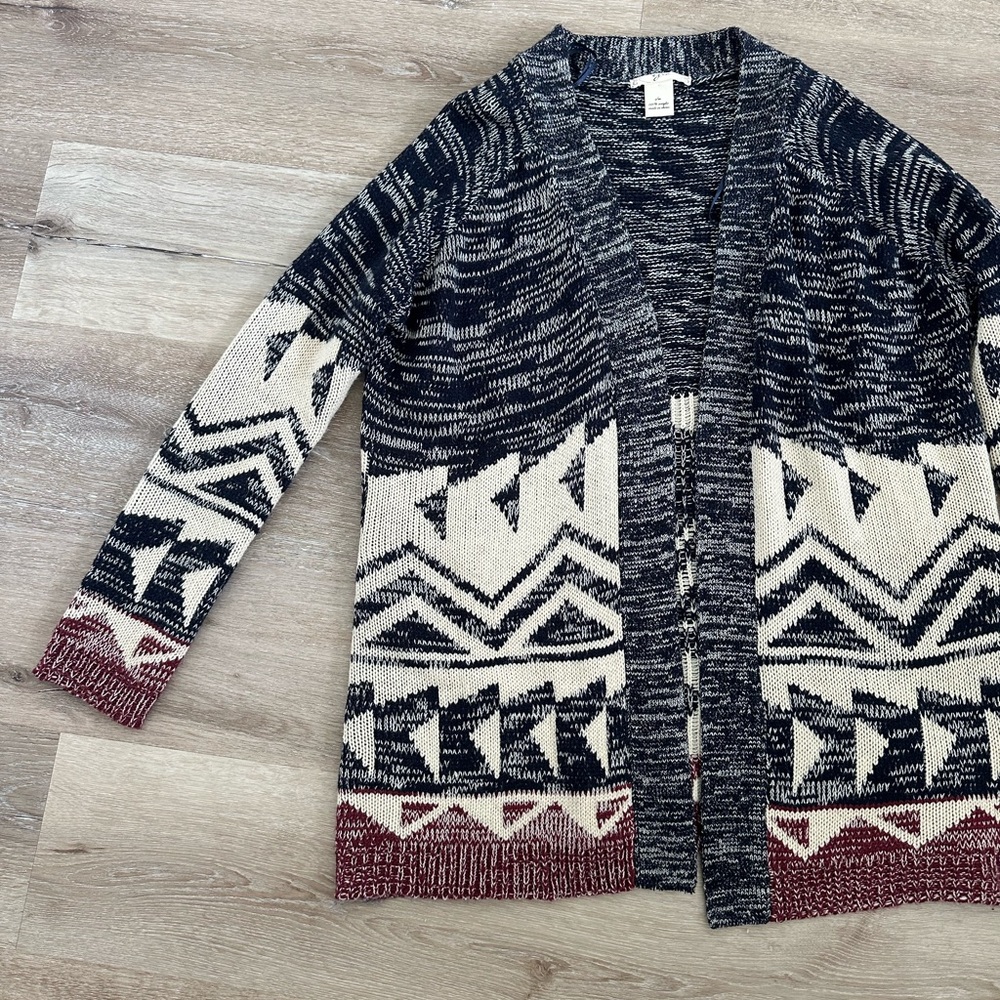 Ezra Navy and Cream Geometric Cardigan